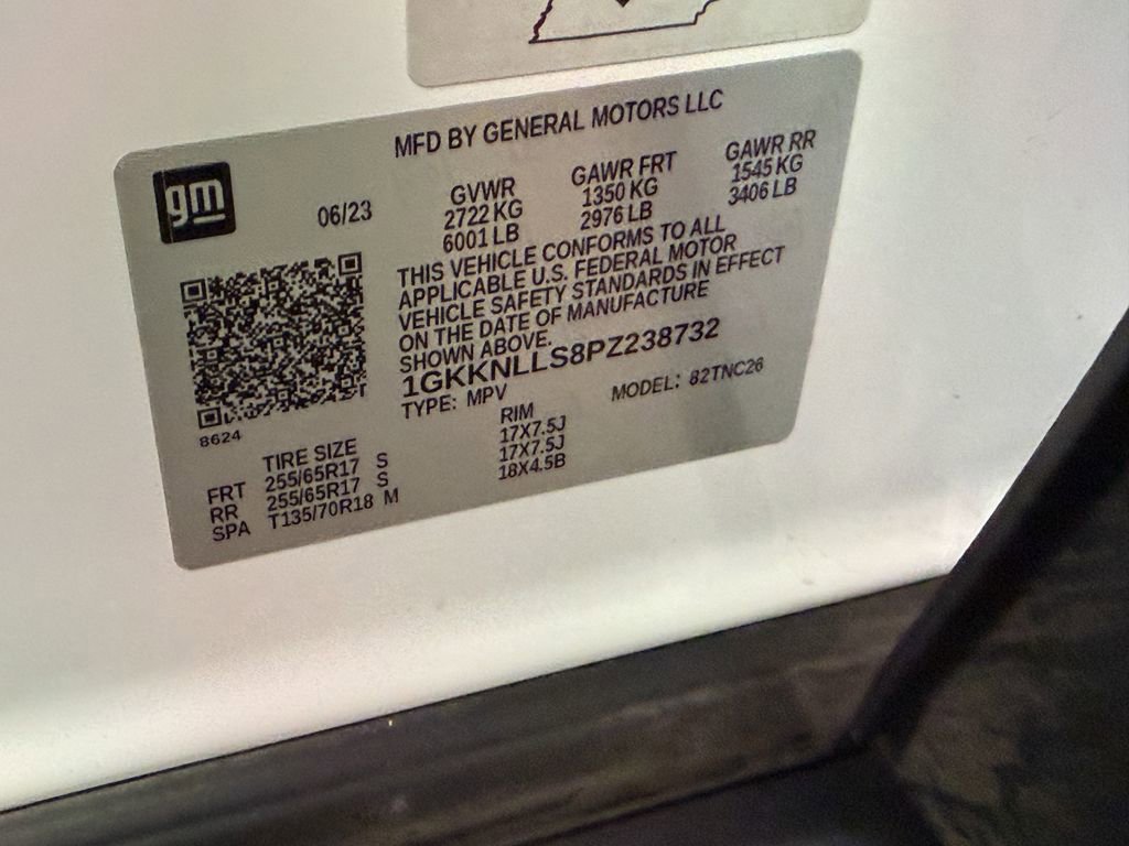 Used 2023 GMC Acadia AT4 image 56