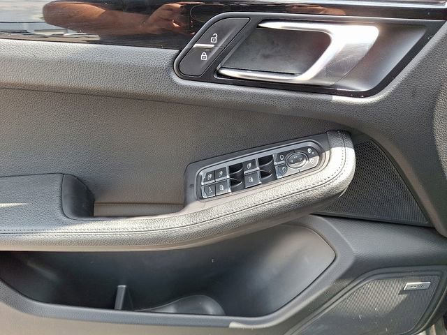 Used 2021 Porsche Macan image 17