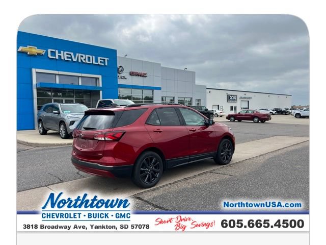 Used 2023 Chevrolet Equinox RS w/ RS Leather Package AWD/4WD image 33