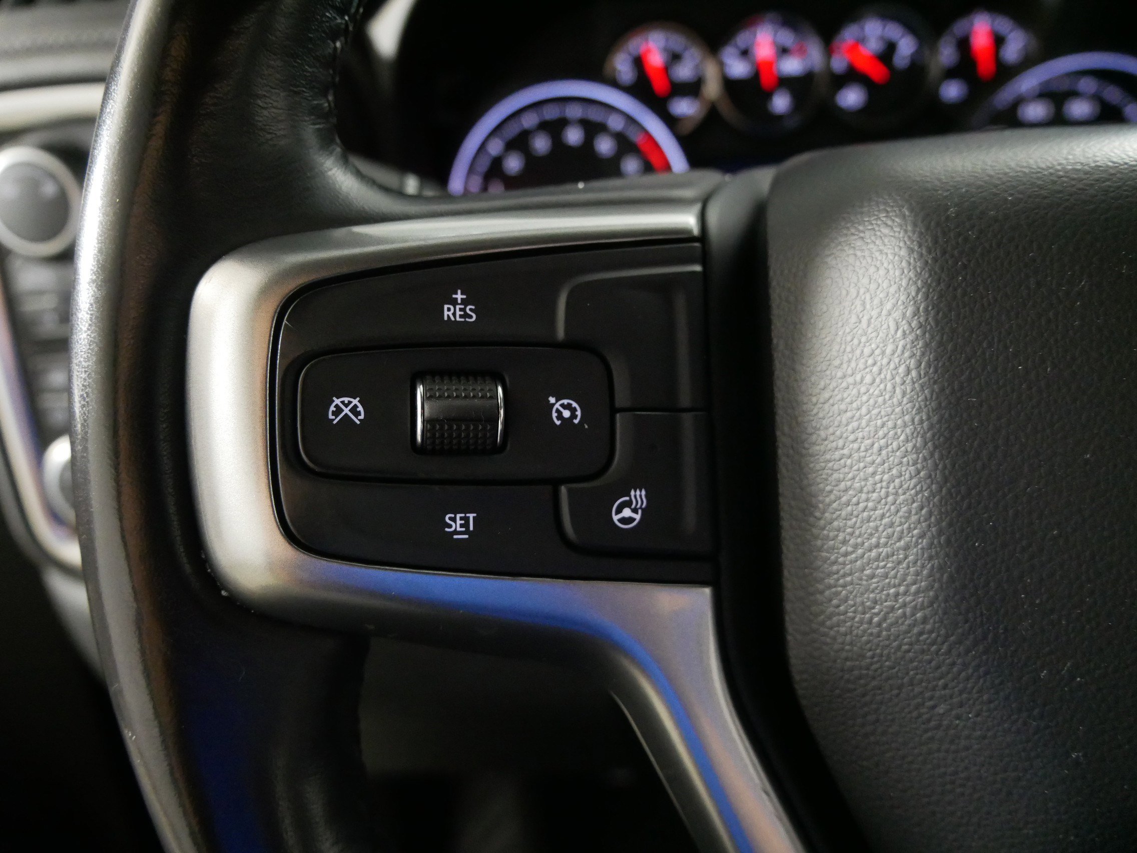 Certified 2019 Chevrolet Silverado 1500 RST image 27