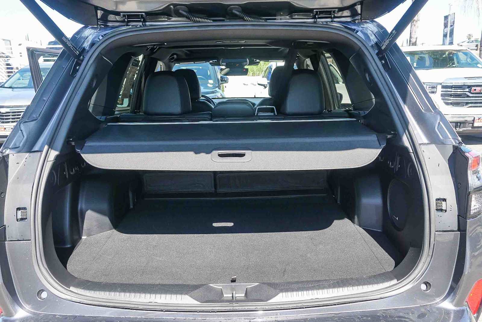 Certified 2025 Subaru Forester Limited image 21