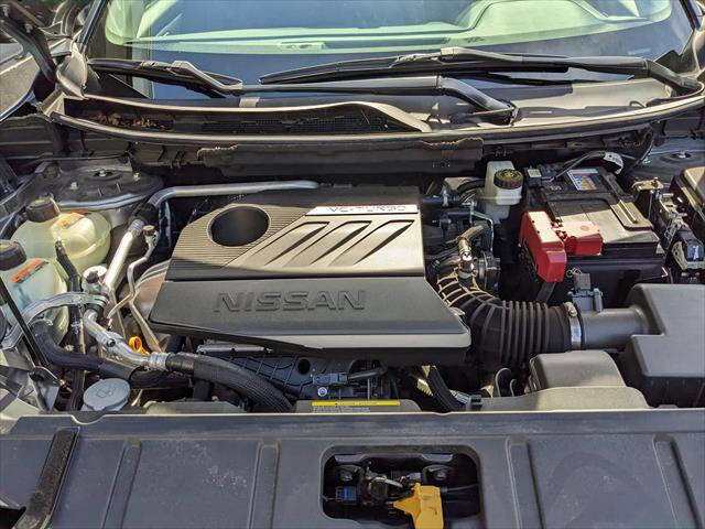 Used 2024 Nissan Rogue SV image 19