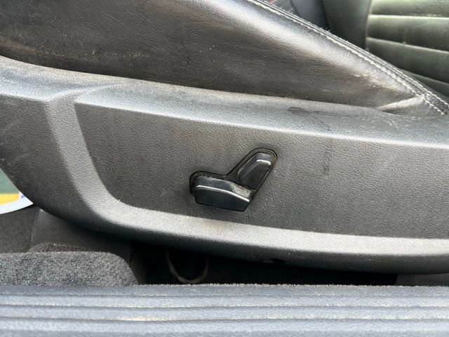 Used 2009 Dodge Challenger R/T image 10