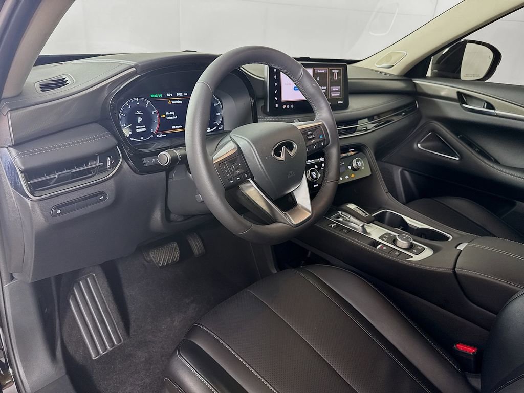 Certified 2026 INFINITI QX60 Luxe w/ Cargo Package image 11