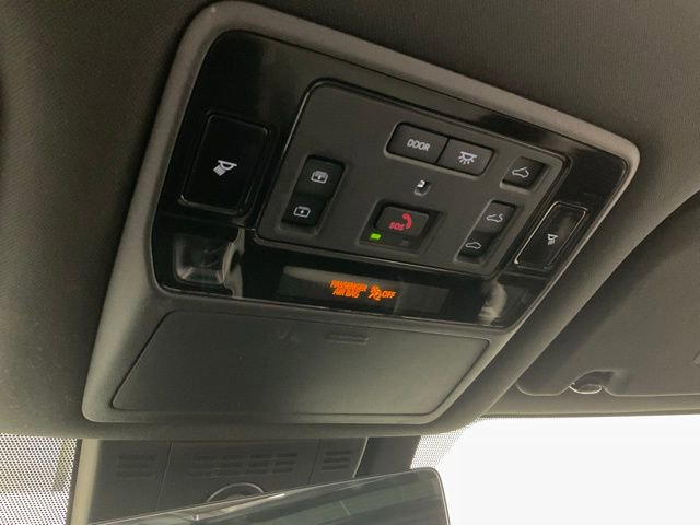 Used 2025 Toyota Grand Highlander AWD Hybrid image 17