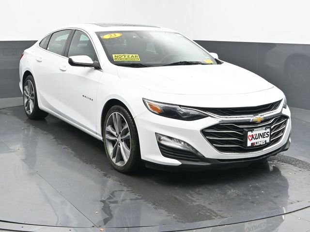 Used 2023 Chevrolet Malibu LT image 2