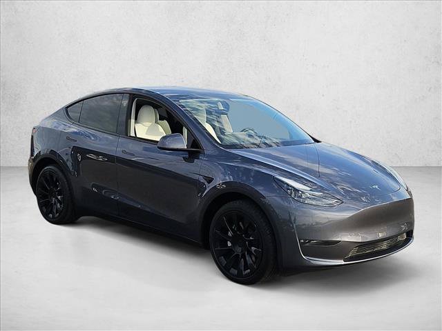 Used 2023 Tesla Model Y Long Range AWD/4WD video 3