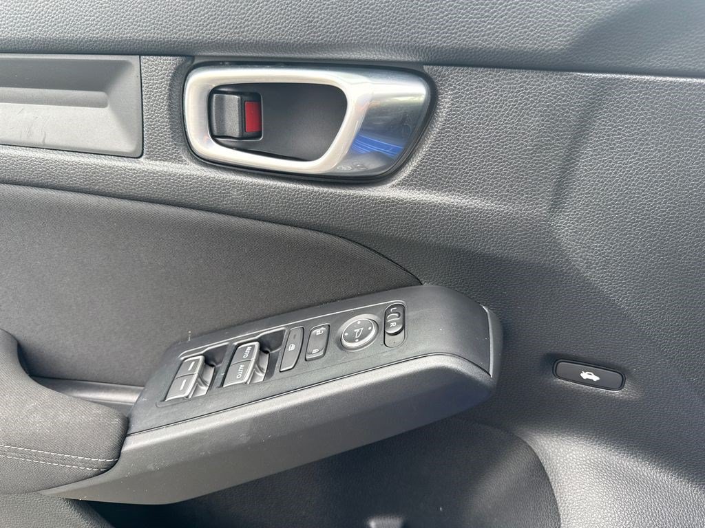 Used 2023 Honda Civic Sport image 20