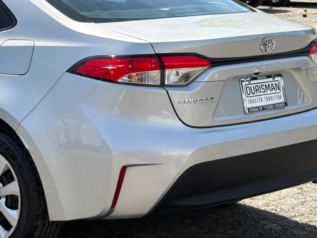 Used 2024 Toyota Corolla LE FWD image 7