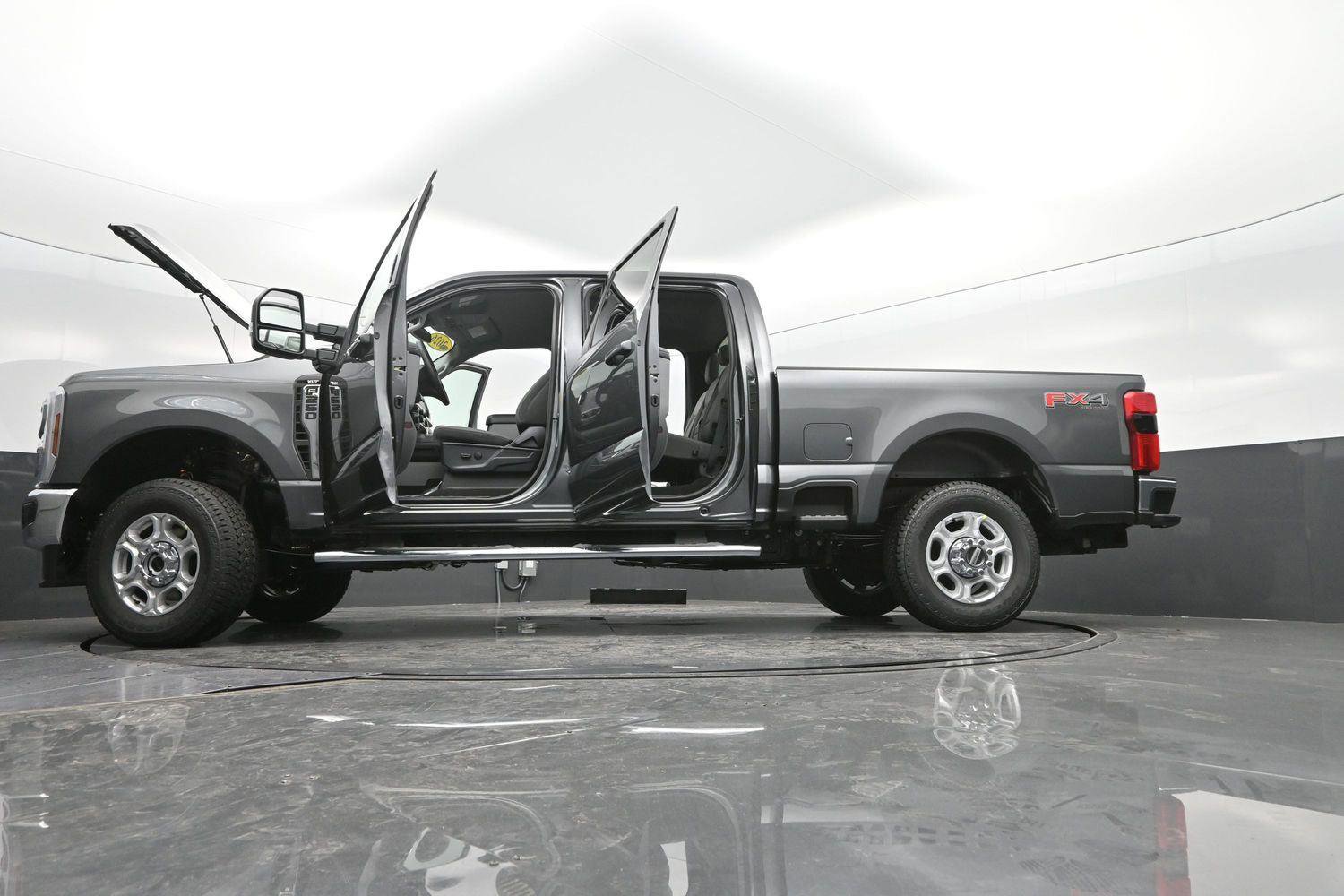 New 2026 Ford F250 XLT image 50