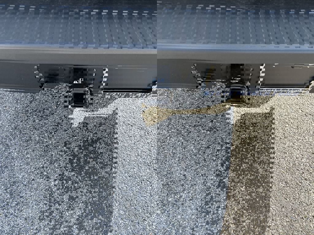 New 2025 Ford Maverick XLT w/ XLT Luxury Package image 10