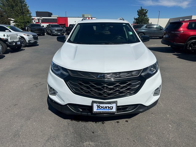 Used 2020 Chevrolet Equinox Premier w/ Premier Redline Edition image 9