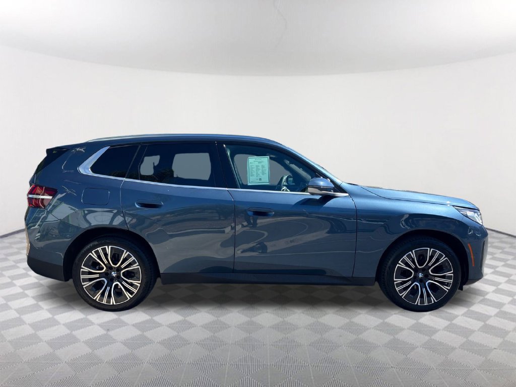 Used 2026 BMW X3 xDrive30i w/ Convenience Package AWD/4WD image 3