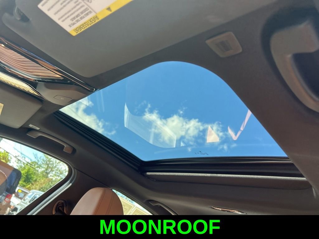 Used 2025 BMW 330i xDrive 330i xDrive image 11