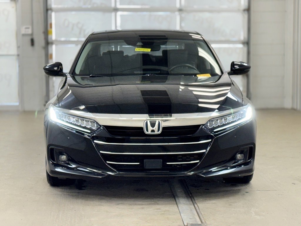Used 2022 Honda Accord EX-L image 2