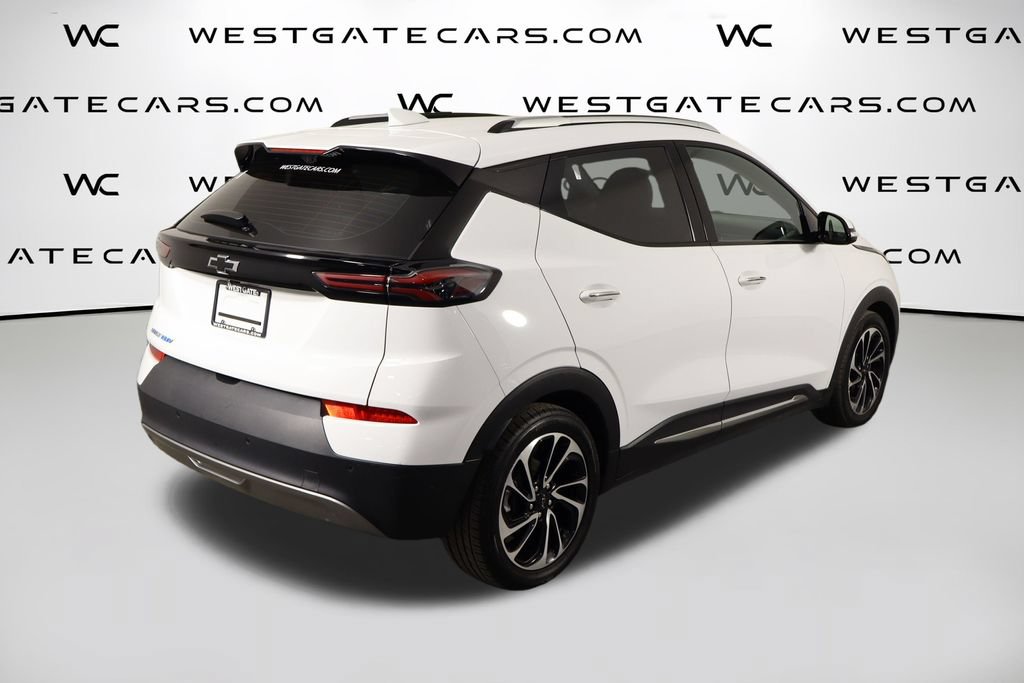 Used 2022 Chevrolet Bolt EUV Premier w/ Sun & Sound Package FWD image 51