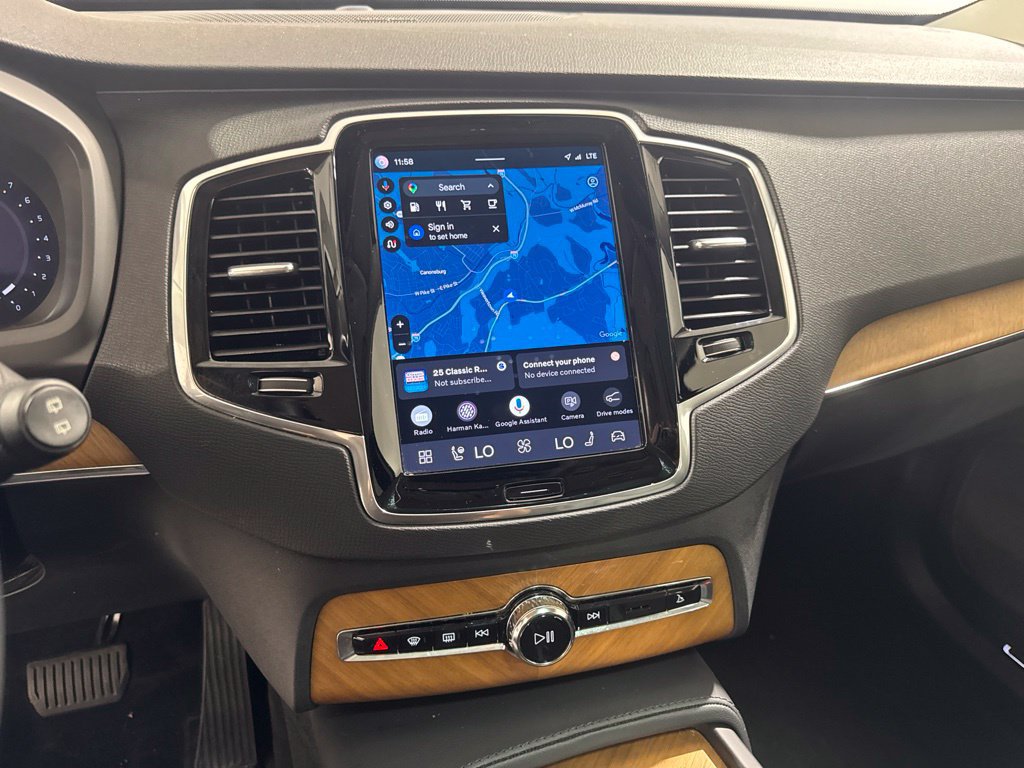 Certified 2023 Volvo XC90 B6 Plus w/ Protection Package Premier AWD/4WD image 13