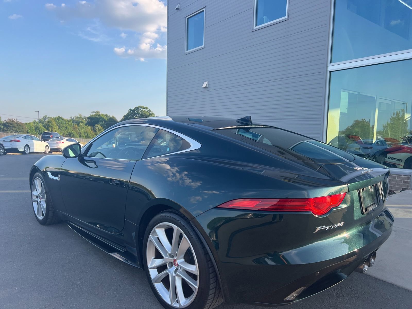 Used 2017 Jaguar F-TYPE S British Design Edition AWD/4WD image 19