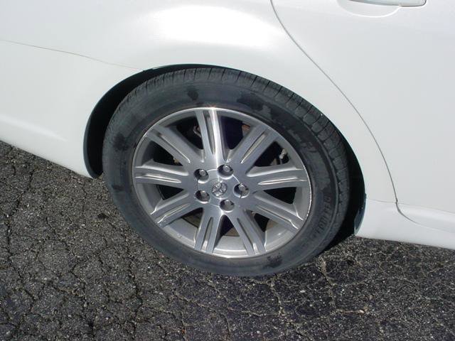 Used 2007 Toyota Avalon XL image 4