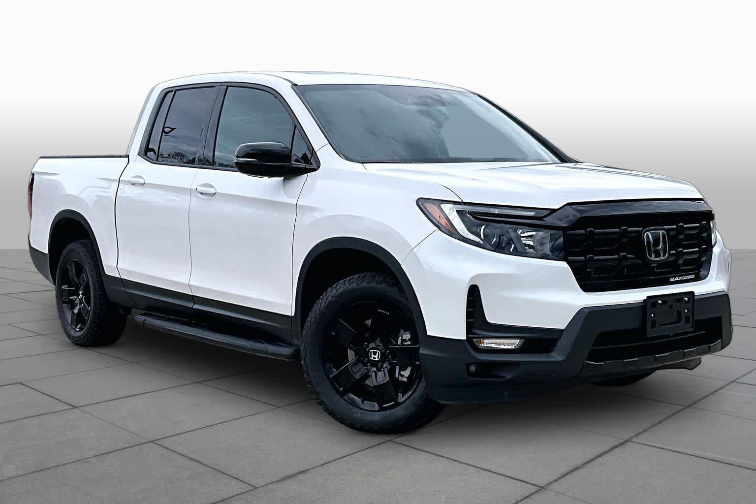 Certified 2026 Honda Ridgeline Black Edition image 3