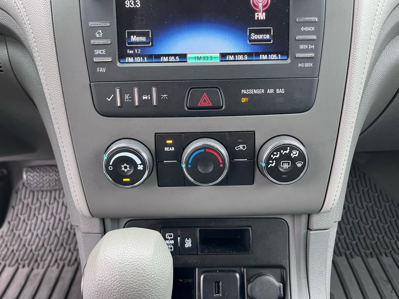 Used 2017 Chevrolet Traverse LS image 31