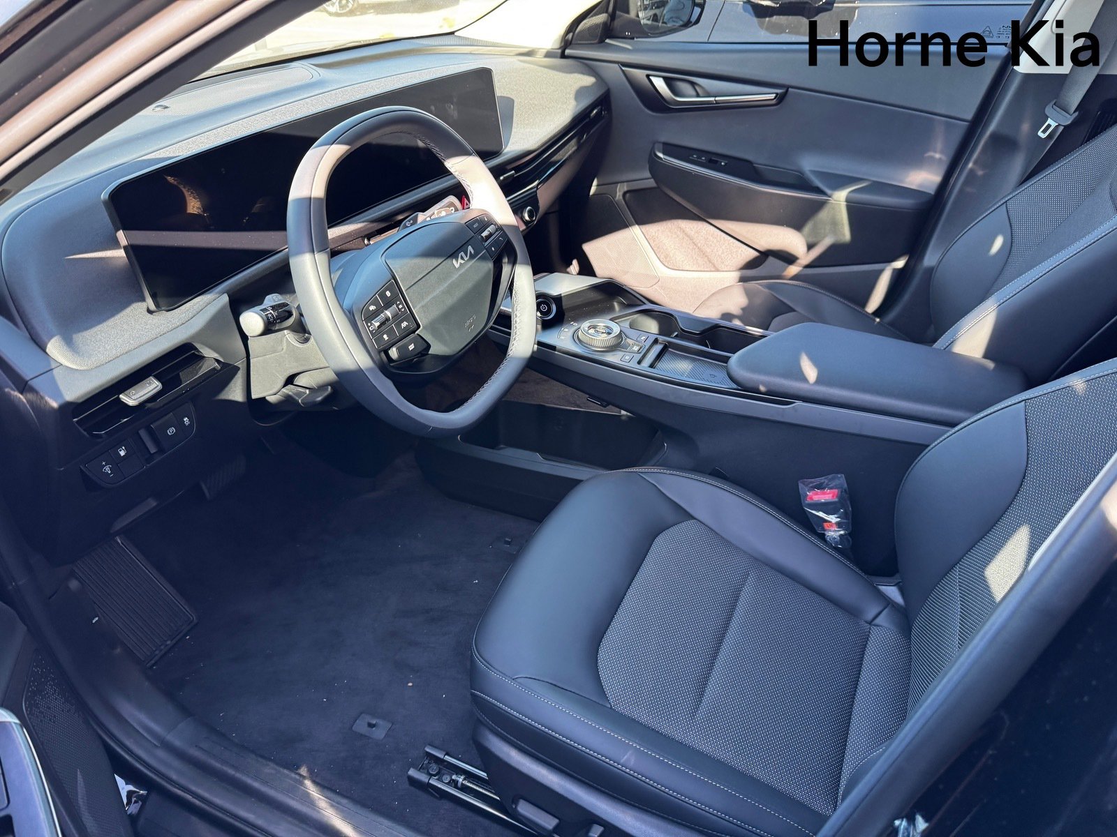 New 2025 Kia EV6 Light image 7