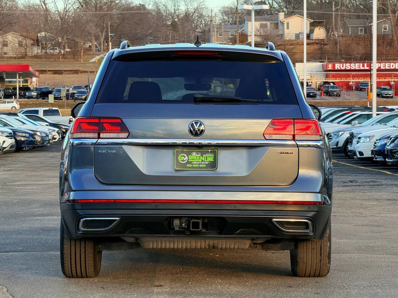 Used 2023 Volkswagen Atlas SE image 4