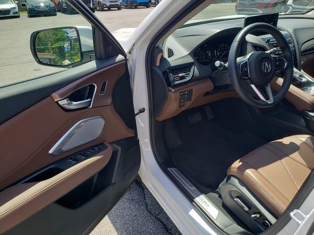 Used 2025 Acura RDX SH-AWD w/ Technology Package image 11