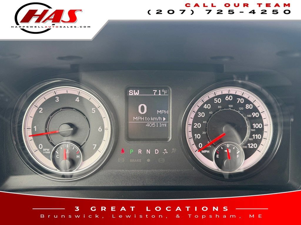 Used 2024 RAM 1500 Warlock AWD/4WD image 15