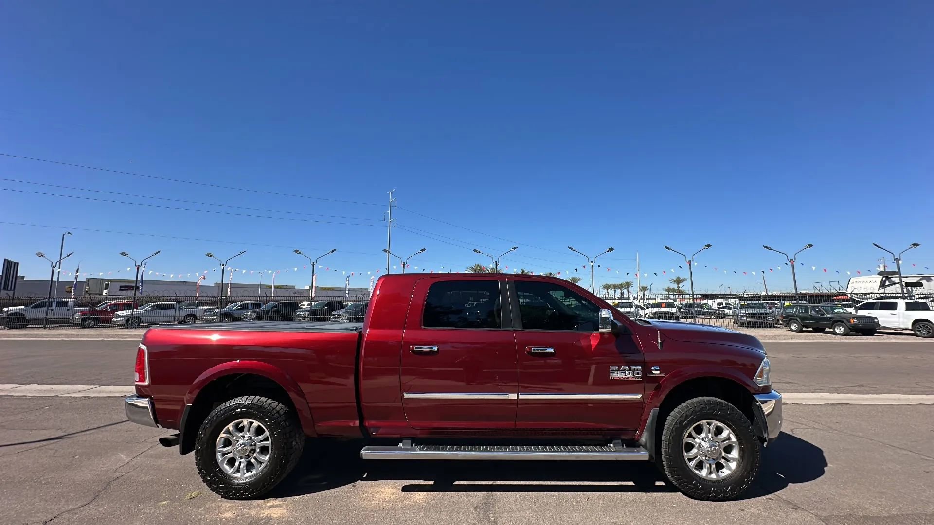 Used 2016 RAM 2500 Laramie w/ Convenience Group AWD/4WD image 7