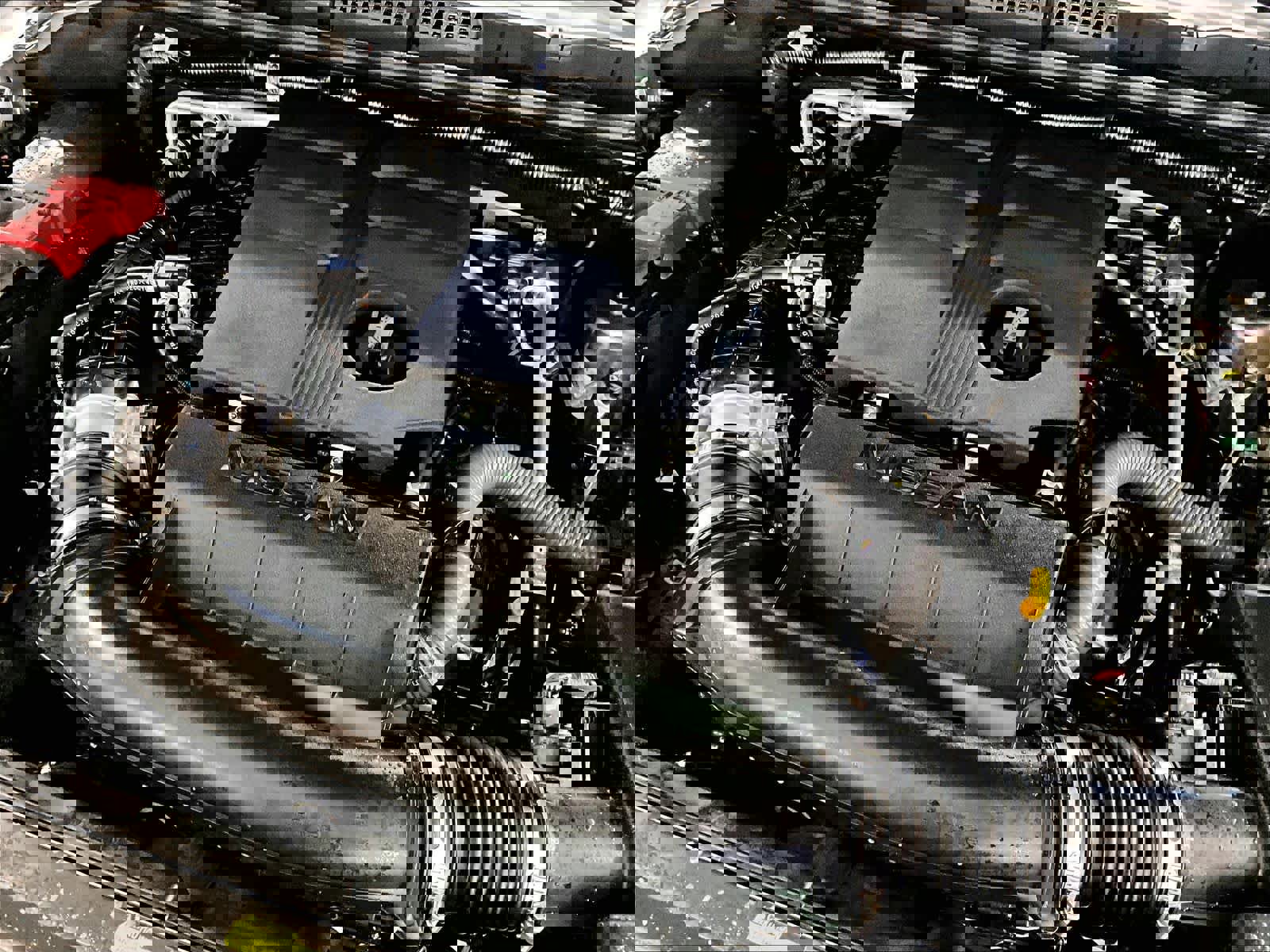 Used 2025 Nissan Frontier SV image 36