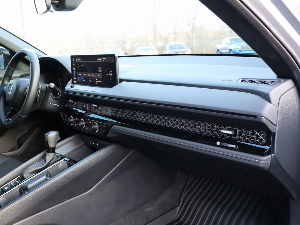 New 2025 Honda Accord Sport image 9