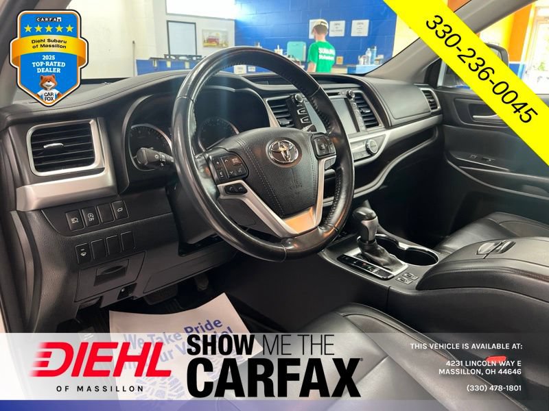 Used 2018 Toyota Highlander XLE AWD/4WD image 22