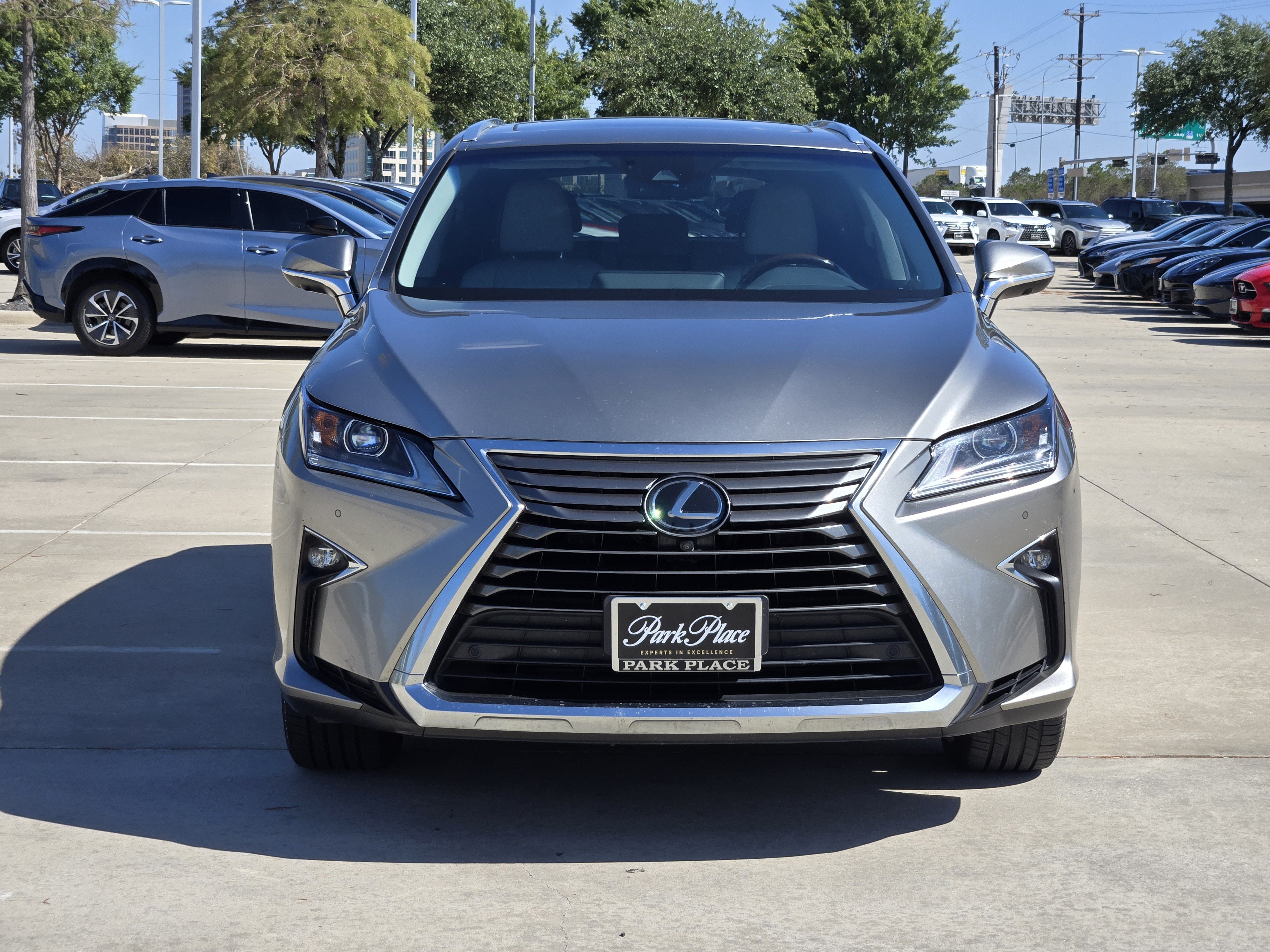 Used 2019 Lexus RX 350 FWD w/ Navigation Package image 2