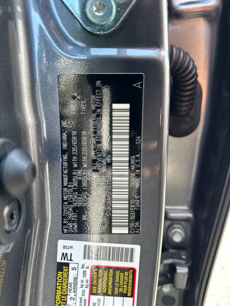 Used 2023 Toyota Highlander XLE FWD image 25
