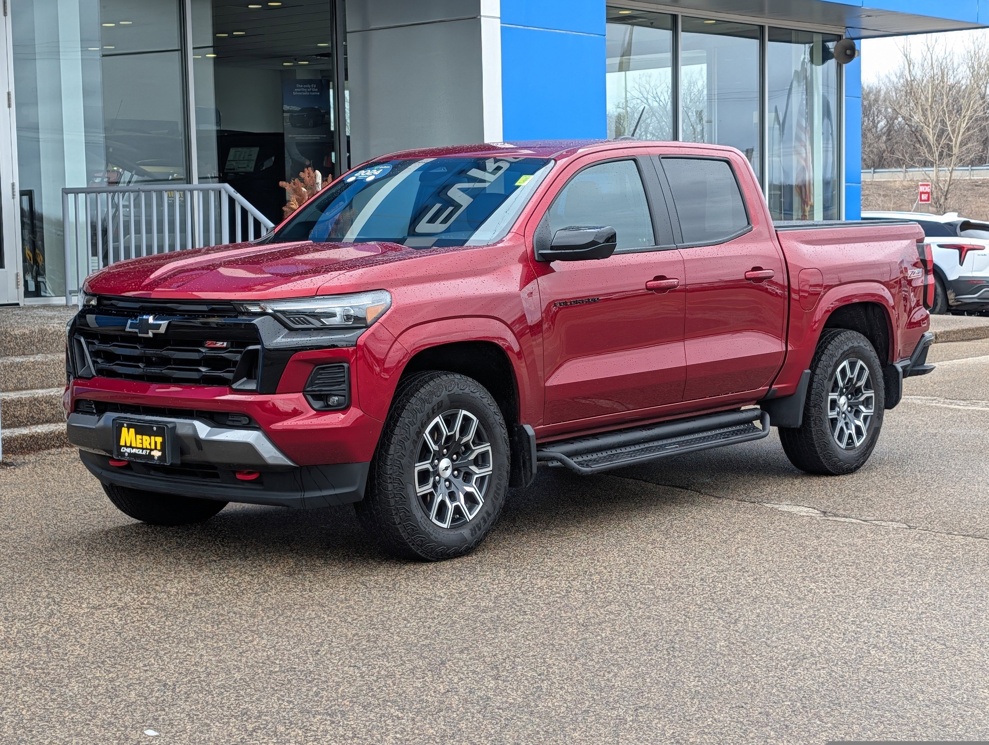 Certified 2024 Chevrolet Colorado Z71 w/ Z71 Convenience Package 2 AWD/4WD image 6