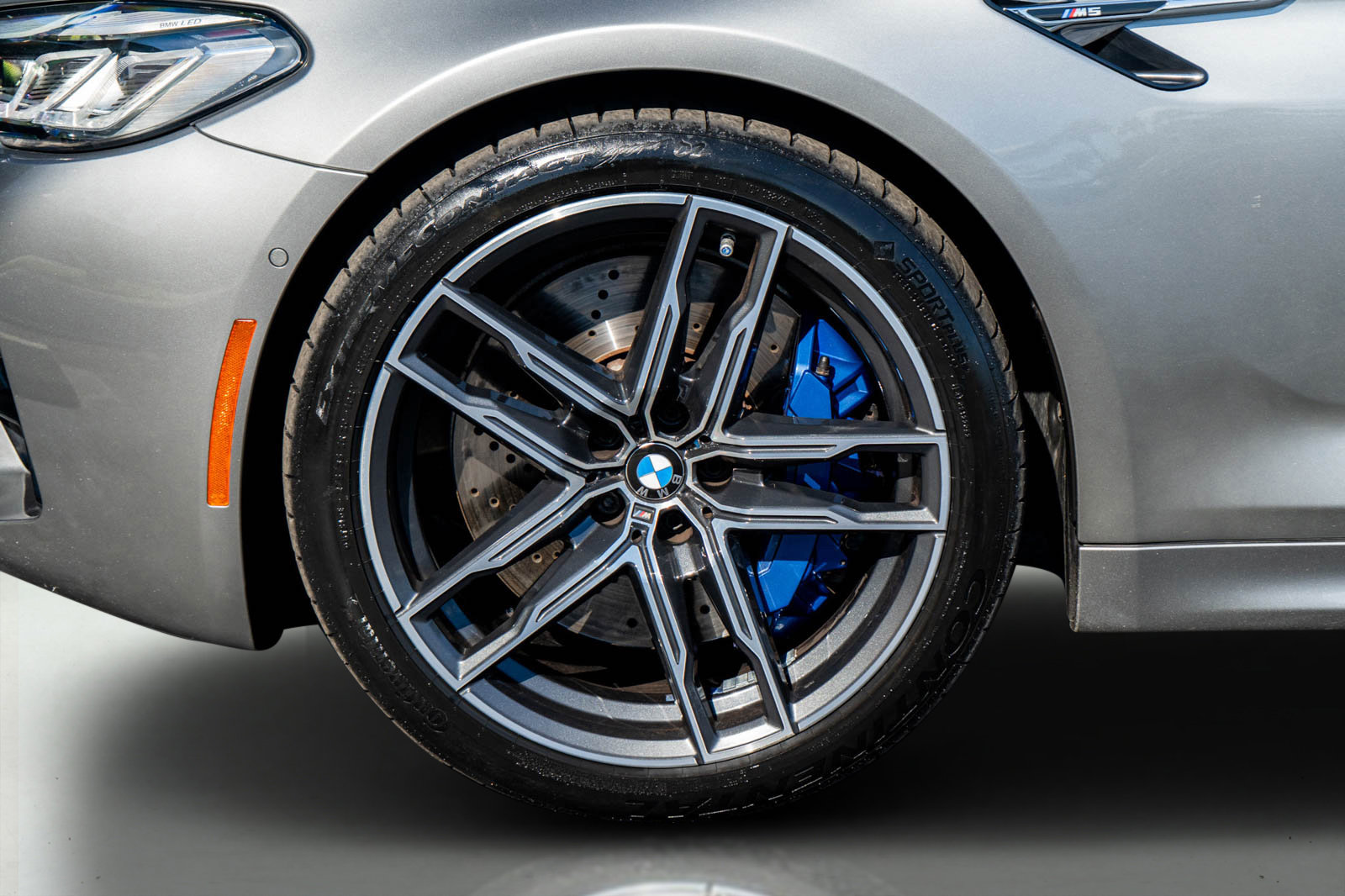 Used 2021 BMW M5 w/ Executive Package image 16