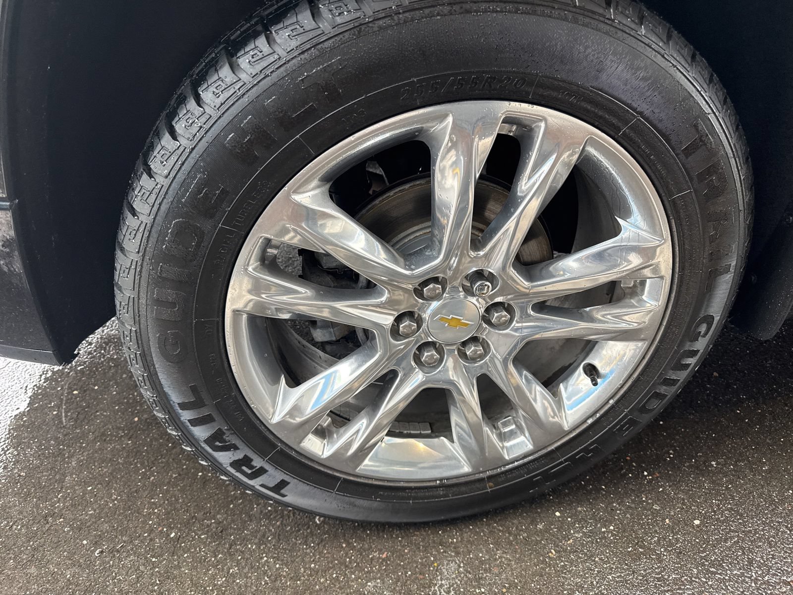 Used 2019 Chevrolet Traverse High Country AWD/4WD image 13