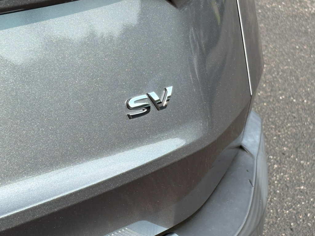 Used 2023 Nissan Rogue SV w/ SV Premium B Package FWD image 9