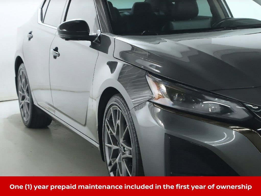Certified 2024 Nissan Altima 2.0 SR FWD image 11