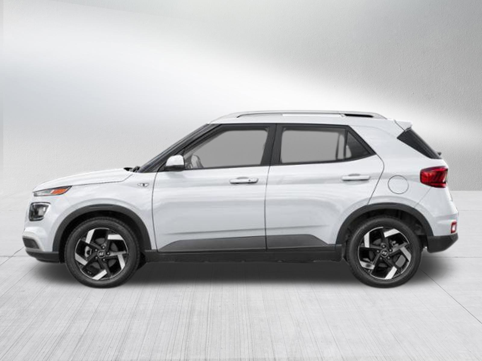 New 2026 Hyundai Venue SEL video 2