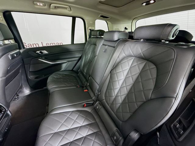 Used 2024 BMW X7 xDrive40i w/ Premium Package image 26