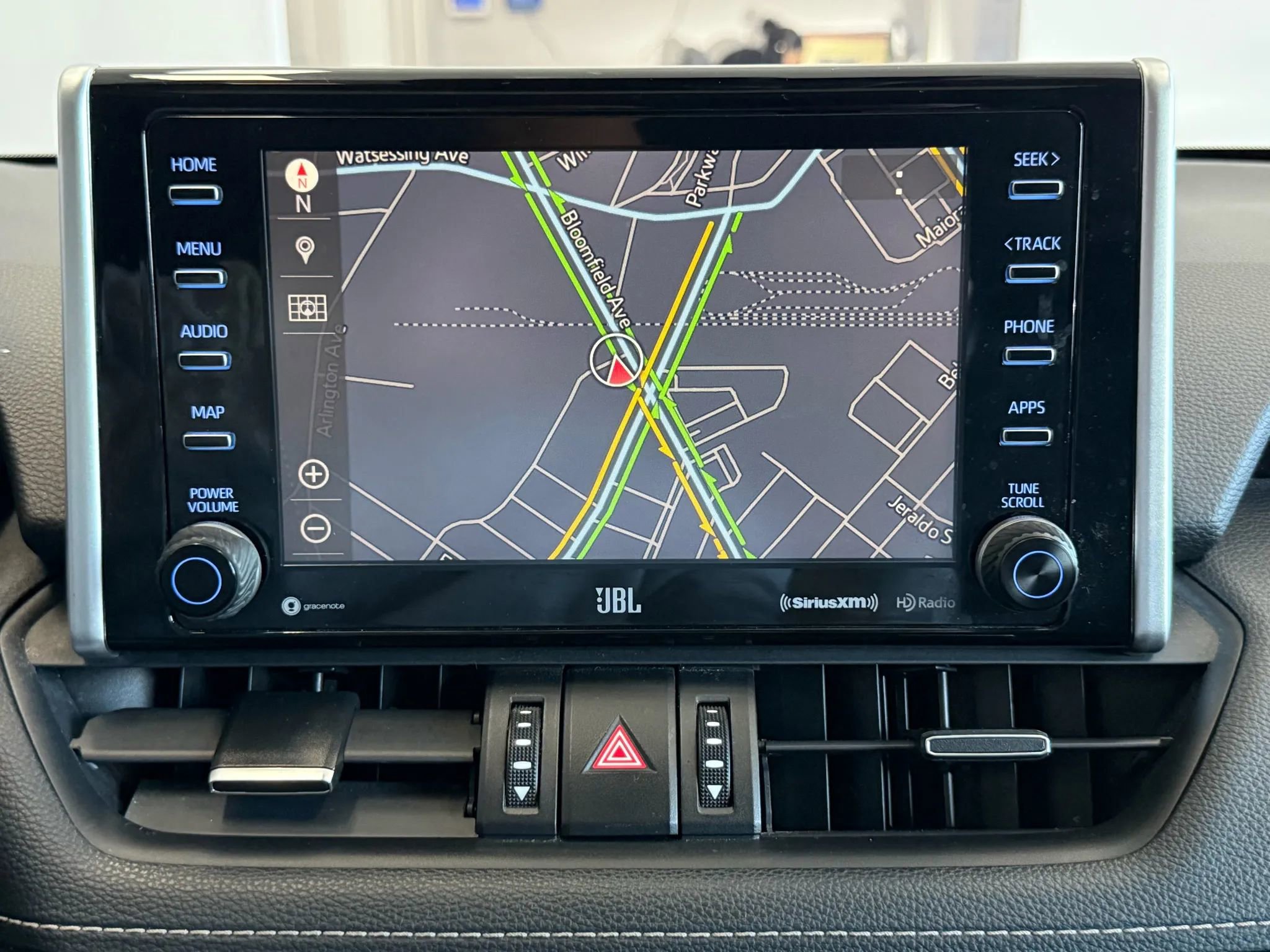 Used 2019 Toyota RAV4 Limited w/ Advanced Technology Package image 16