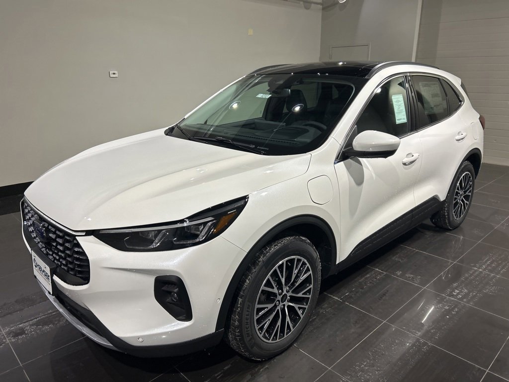 Used 2024 Ford Escape Base w/ PHEV Premium Package image 3