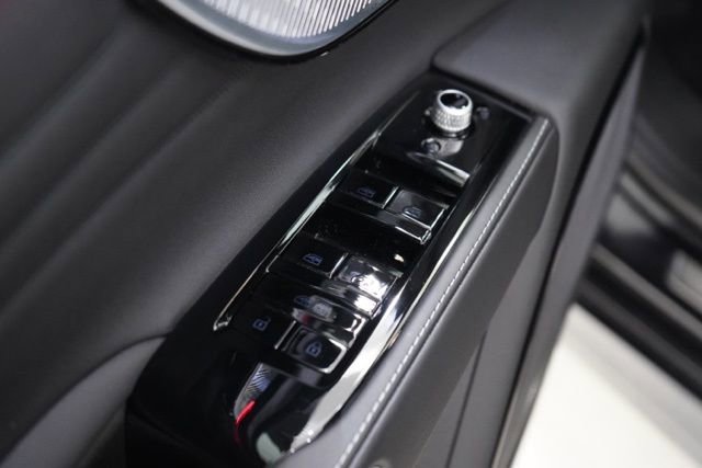 Used 2025 Maserati Grecale GT AWD/4WD image 18