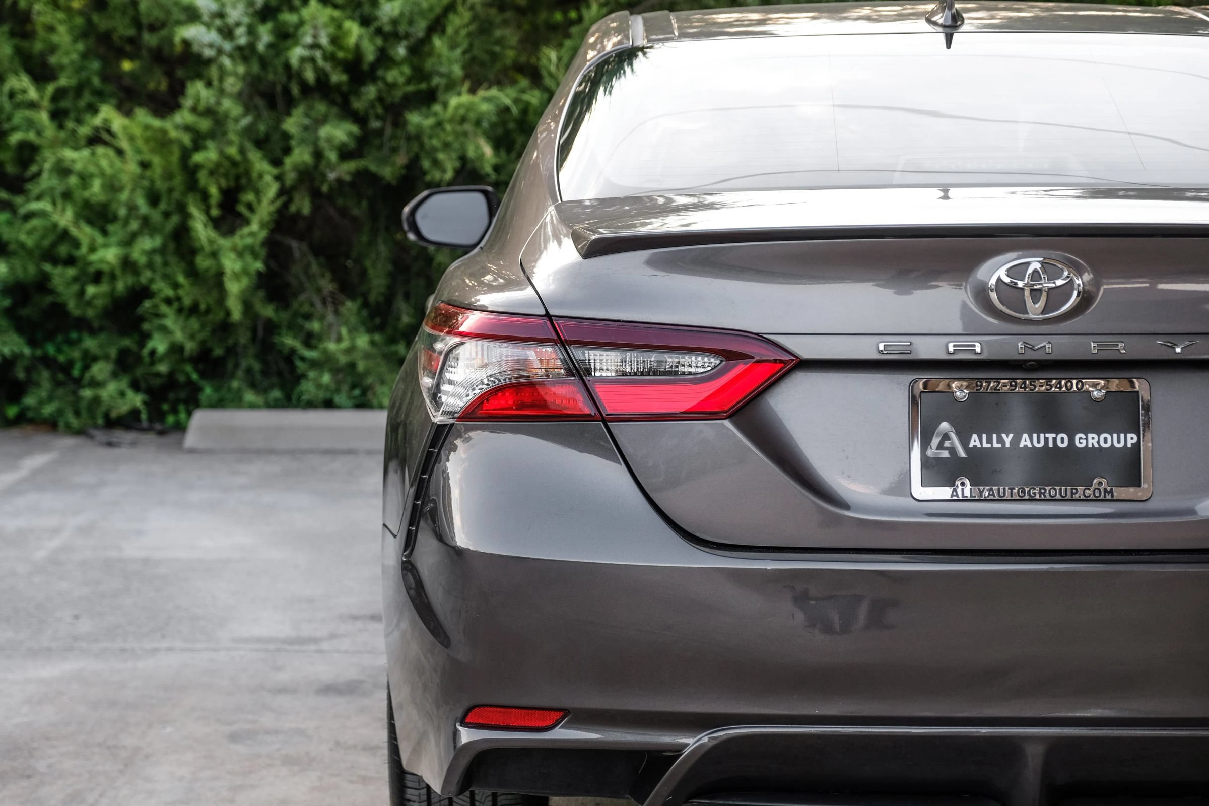 Used 2022 Toyota Camry SE w/ Convenience Package FWD image 52