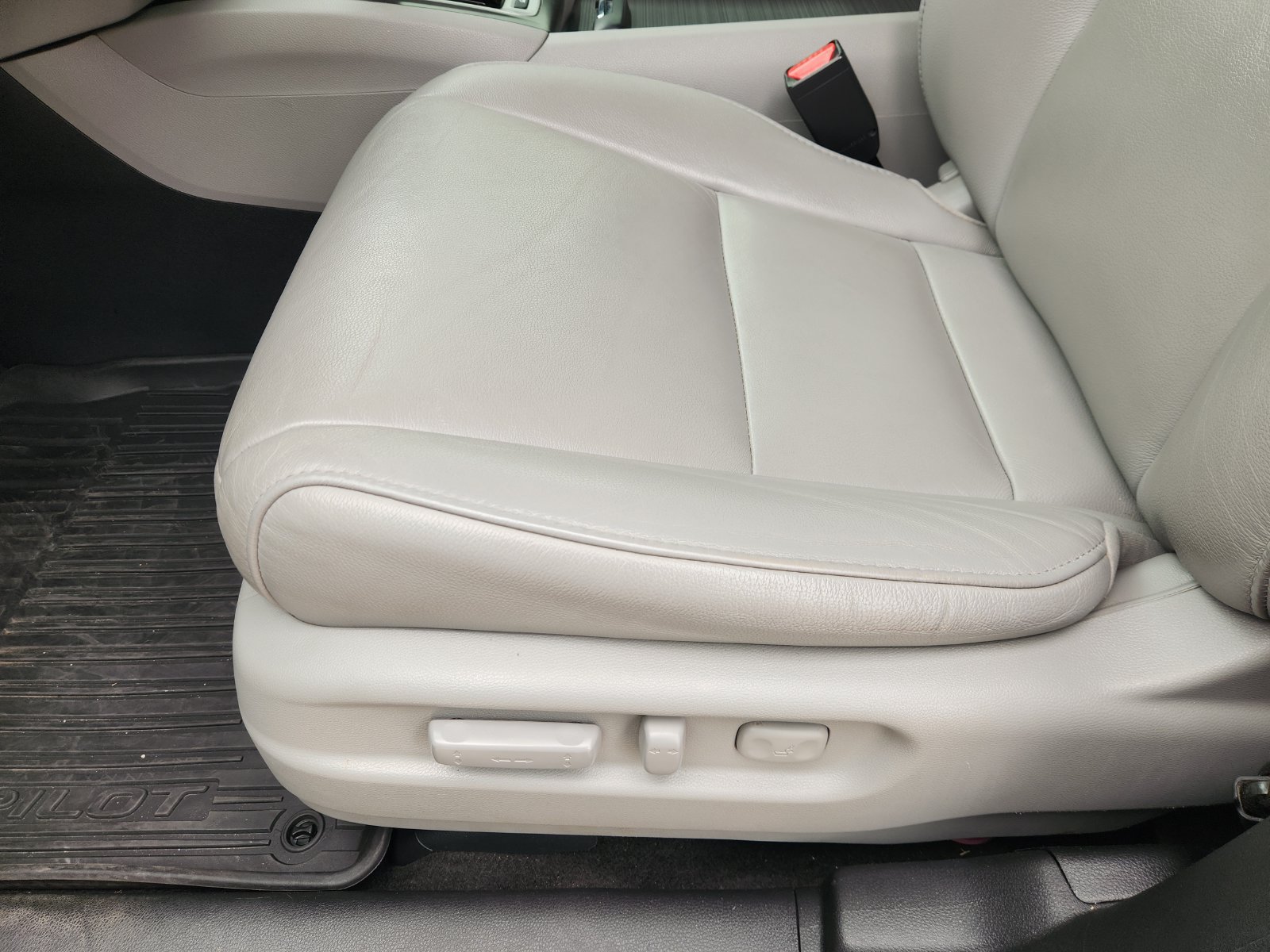 Used 2017 Honda Pilot EX-L image 27