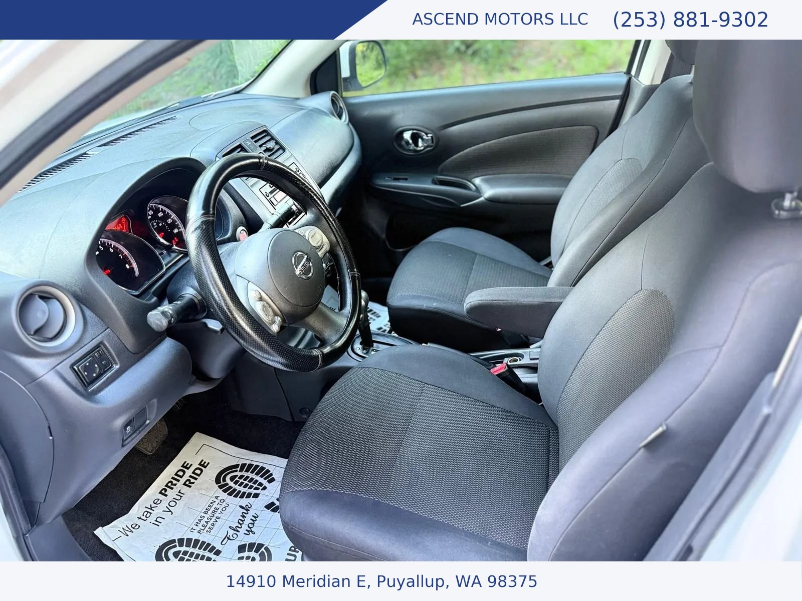 Used 2013 Nissan Versa FWD image 9