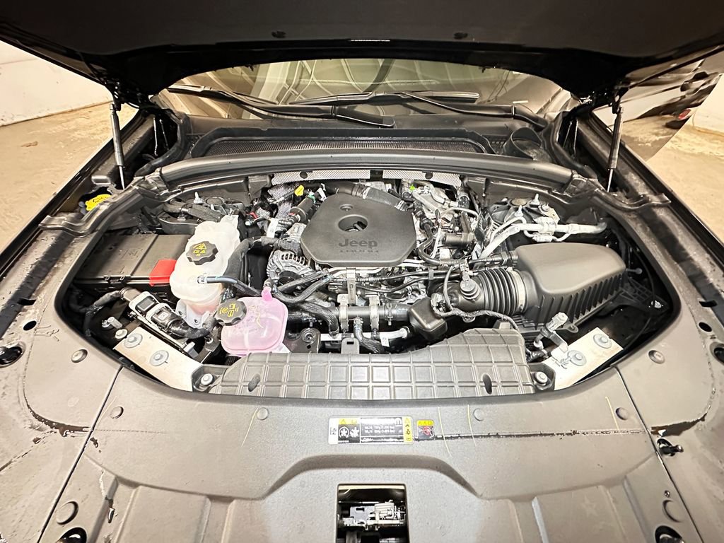 New 2026 Jeep Grand Cherokee Altitude image 44