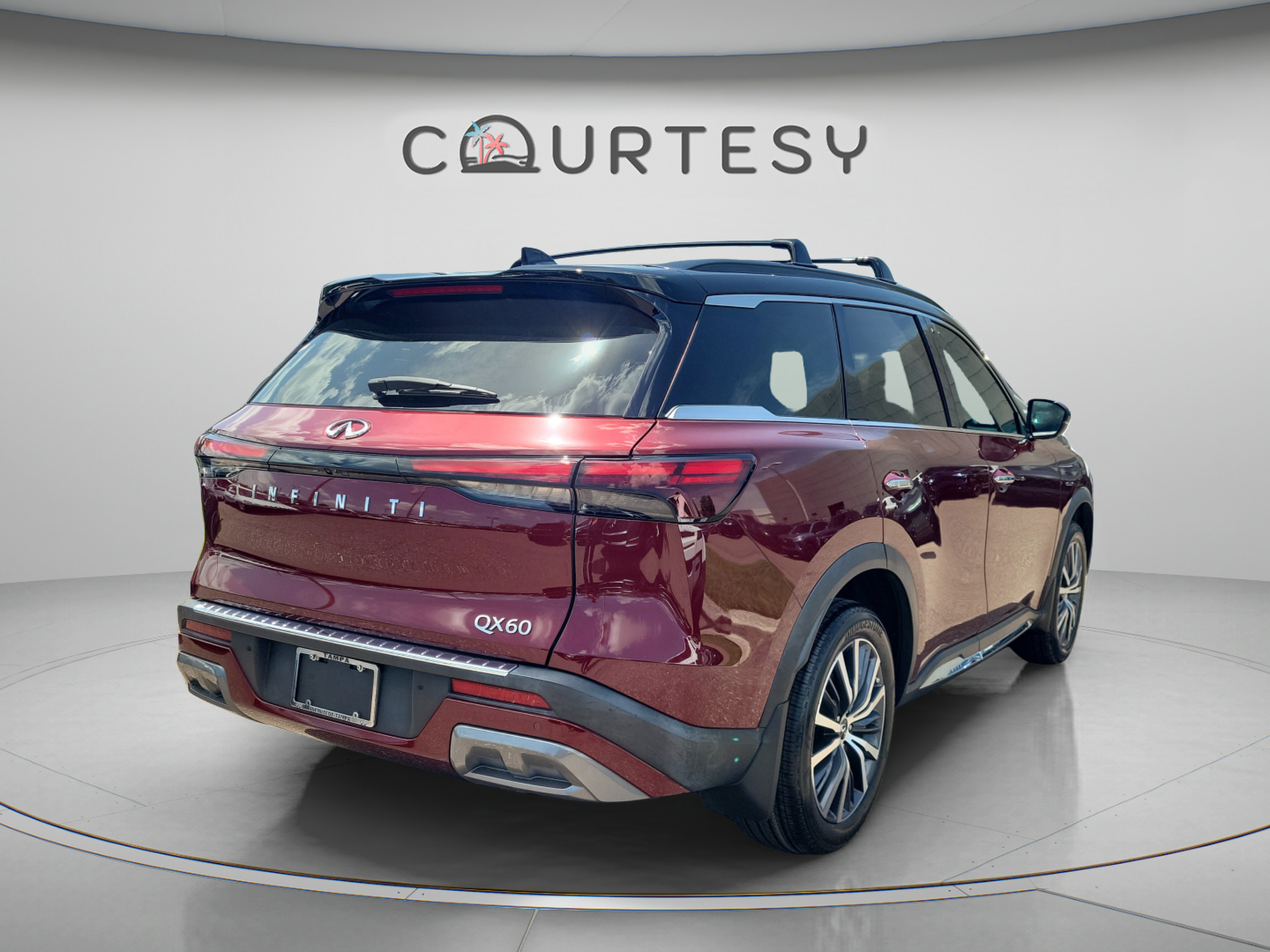 Certified 2023 INFINITI QX60 Autograph w/ Cargo Package FWD image 3